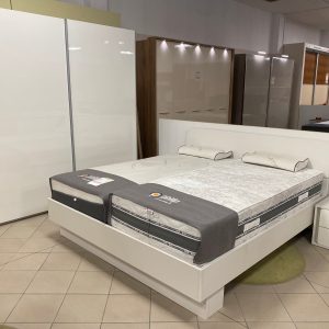 odprodaja exponata spalnice Medeja